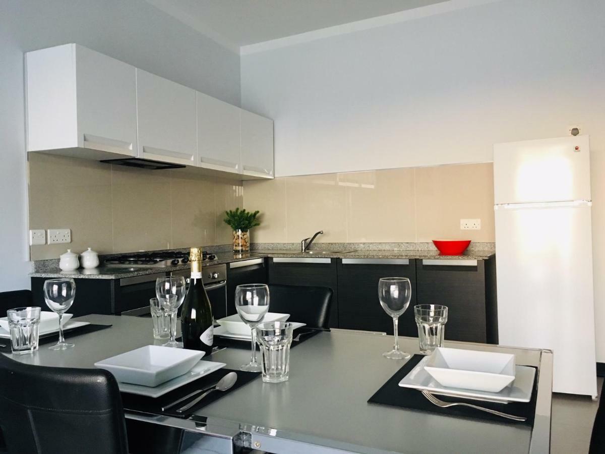 Moby Dick Xlendi Holiday Apartments Екстер'єр фото